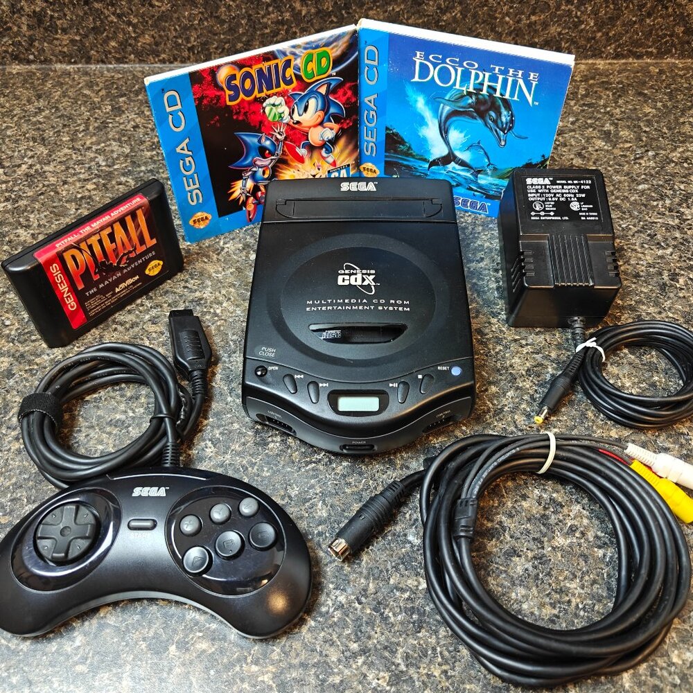 90s SEGA Genesis CDX 3 in 1 console. SEGA CD/SEGA Genesis/Portable CD player.